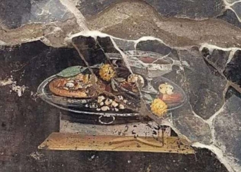 Pizza’nın atası Pompeii kazılarında ortaya çıktı!