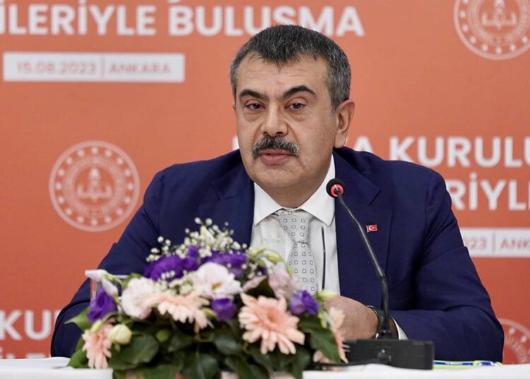 Milli Eğitim Bakanı açıkladı: Liselere sınıf tekrarı geliyor