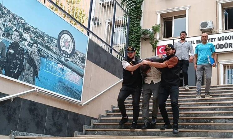 Erdoğan’ın sesini taklit ederek iş insanlarını kandıran şahıs bakın kimin oğlu çıktı?