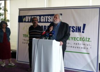 Eşber Yağmurdereli yoğun bakıma kaldırıldı