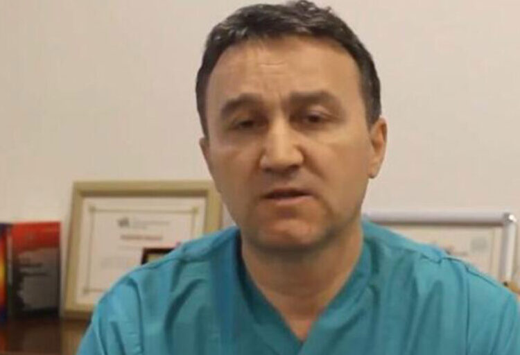 Silahlı saldırıya uğrayan doktor hayatını kaybetti