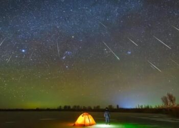 Perseid meteor yağmuru en iyi nerede ve nasıl izlenir?