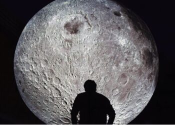 İki ülkenin Ay’a inme yarışı: Aynı anda, aynı yere iniş yapabilirler