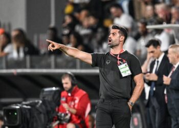 Atakaş Hatayspor Teknik Direktörü Volkan Demirel: Galibiyetten daha önemli olan sahaya çıkabilmemizdi