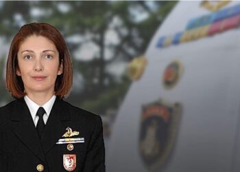 NATO’dan Türkiye’nin ilk kadın amirali Fırat’a tebrik