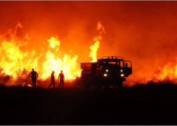 Çanakkale’deki yangın nedeniyle tahliye edilen köy sayısı dokuza yükseldi