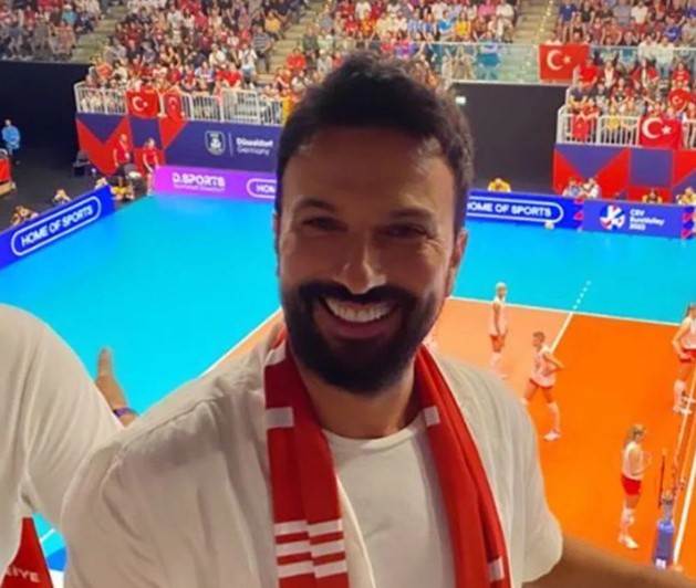 Tarkan Almanya'da Filenin Sultanlarına destek verdi 1 Tarkan Almanya’da Filenin Sultanlarına destek verdi