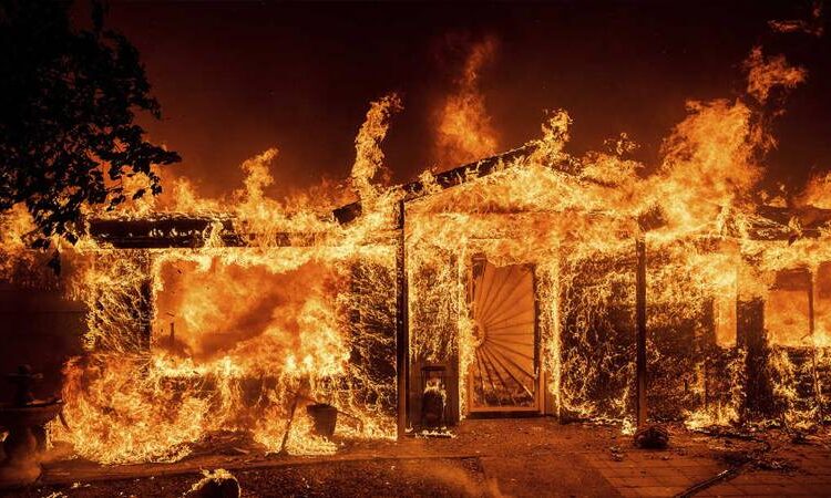 İtfaiye yanlış adrese gitti; 15 kişi hayatını kaybetti