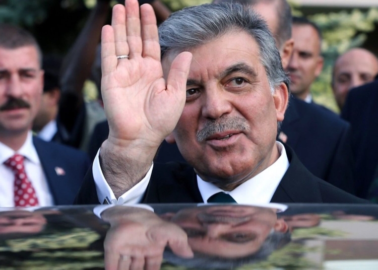 Yorumlara kapalı: Abdullah Gül 30 Ağustos’u kutladı