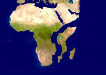 Araştırma: Afrika kıtası ikiye bölünüyor, yeni bir okyanus oluşacak
