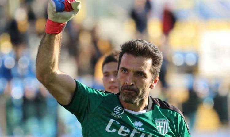 Efsanevi kaleci Buffon 45 yaşında futbolu bıraktı: Benden bu kadar beyler