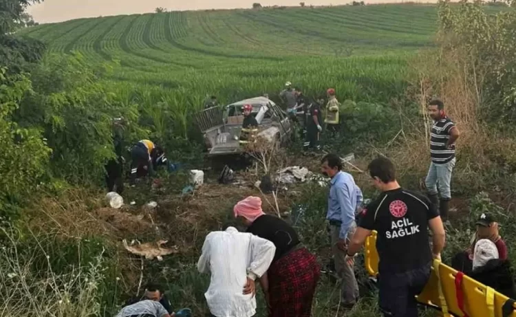 Bursa’da feci kaza: 3 ölü, 11 yaralı