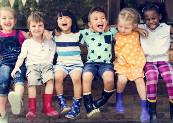 Nörobilimciler, zeki çocuk yetiştirmenin formülünü verdi: İki aktivite önemli