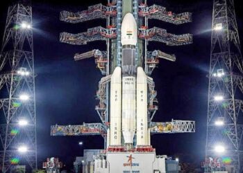 Hindistan, bugün Ay’ın güneyine iniş yapan ilk ülke olmaya hazırlanıyor