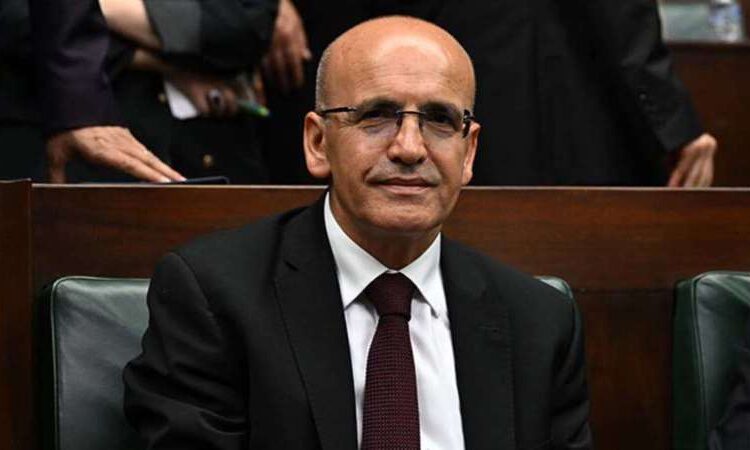 Şimşek'ten 'istifa' iddiasına cevap: Uydurmuşlar 1 Şimşek’ten ‘istifa’ iddiasına cevap: Uydurmuşlar