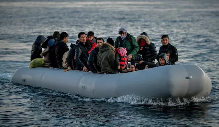Türkiye ile İngiltere arasında  anlaşma: Kaçak Türkleri daha hızlı gönderecekler