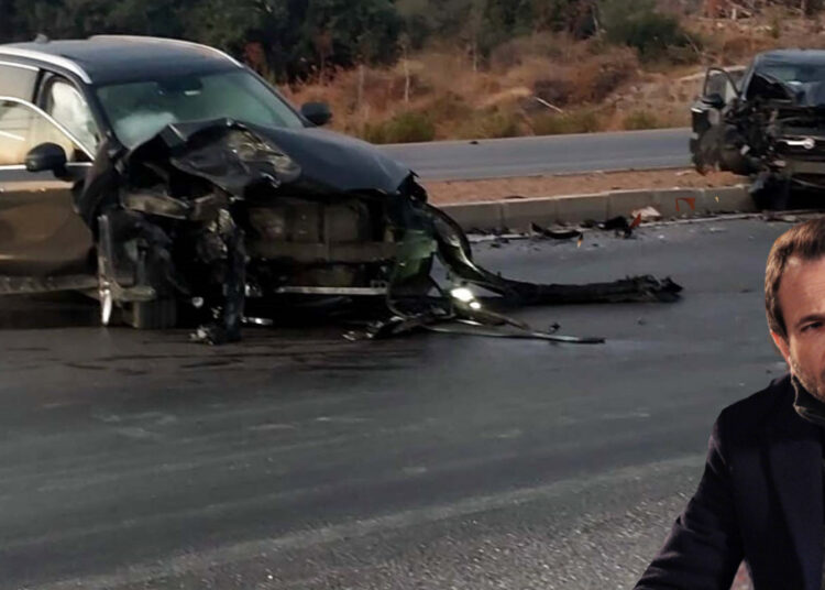 Ünlü oyuncu Olgun Şimşek kaza geçirdi 1 Ünlü oyuncu Olgun Şimşek kaza geçirdi