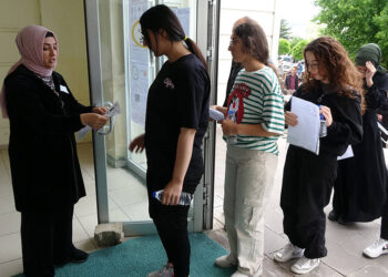 YKS’de tıp, hukuk, mimarlık boş kaldı