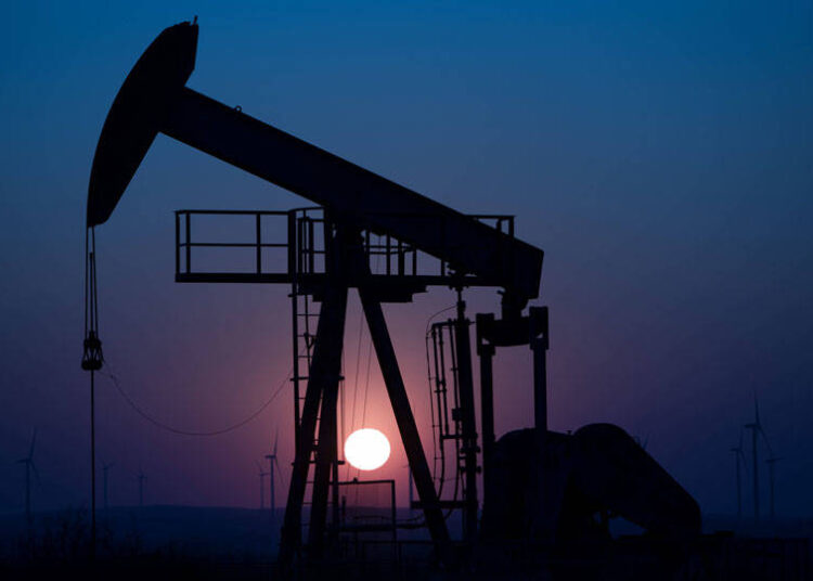 Petrol fiyatları son dört ayın zirvesini gördü 1 Petrol fiyatları son dört ayın zirvesini gördü