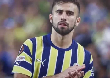 Fenerbahçe Diego Rossi’nin ayrılığını duyurdu