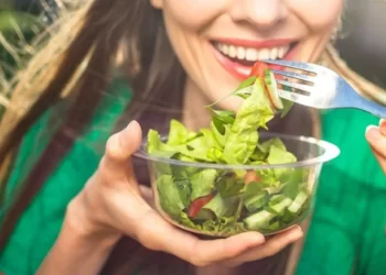 Uzmanlar uyarıyor: Antibiyotik kullanırken salata tüketimine dikkat edilmeli 2 Uzmanlar uyarıyor: Antibiyotik kullanırken salata tüketimine dikkat edilmeli