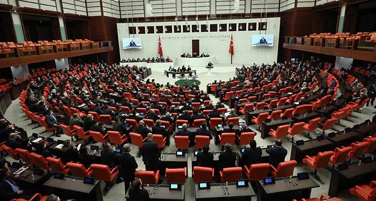 Seçilemeyen 310 eski vekil, peşin aldıkları 149 bin lirayı iade etmedi