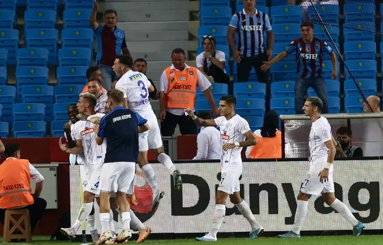 Karadeniz derbisini Çaykur Rizespor kazandı