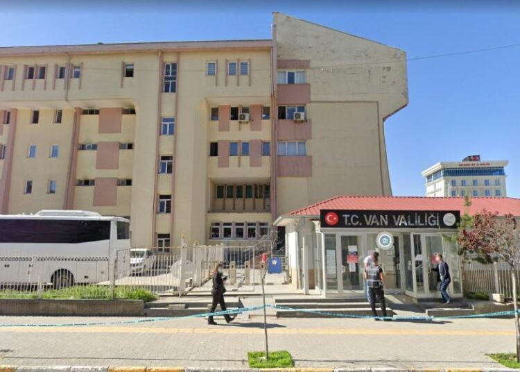 Van'da iki gün süreyle gösteri ve yürüyüşler yasaklandı 1 Van’da iki gün süreyle gösteri ve yürüyüşler yasaklandı