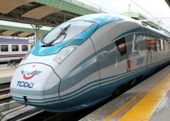 Bakan açıkladı: Ankara-İstanbul arası 80 dakikaya inecek