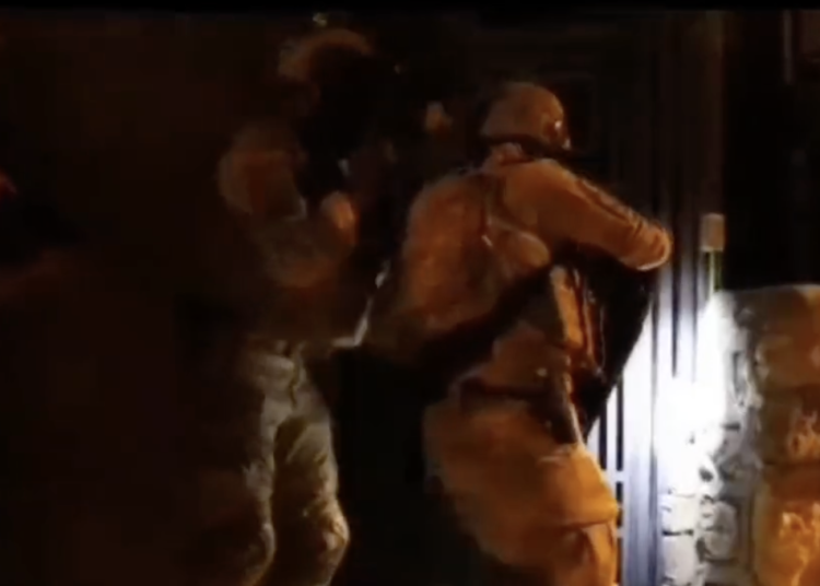 Bir çete daha çökertildi: 35 kişi yakalandı 1 Bir çete daha çökertildi: 35 kişi yakalandı