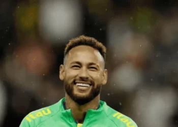 Neymar, Pele’nin tarihi rekorunu kırdı