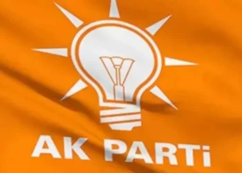 AK Parti, İzmir için nabız yokladı, iki isim sıcak bakmadı