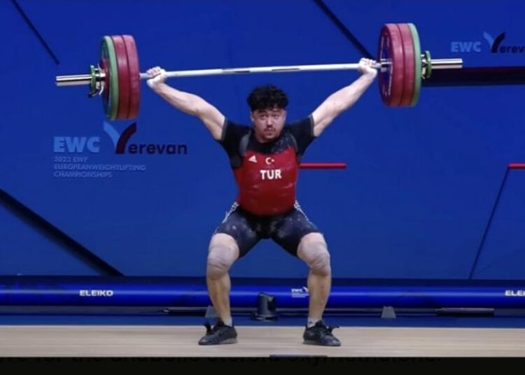 Milli halterciye 8 yıl doping cezası verildi