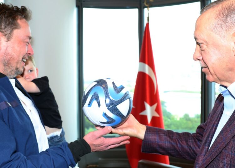 Starlink’in Türkiye’de kullanımı için başvuru yapıldı 1 Starlink’in Türkiye’de kullanımı için başvuru yapıldı