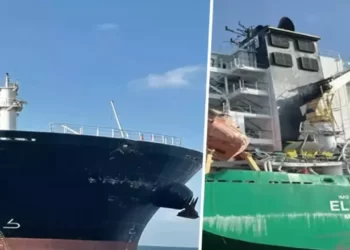 İstanbul’da Ahırkapı açıklarında iki gemi çarpıştı