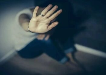 Hindistan’da 11 kişi , 14 yaşındaki kıza tecavüz edip diri diri yaktı