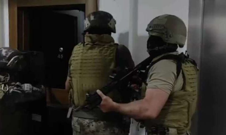 Yerlikaya duyurdu: ‘Şahinler Çetesi’ çökertildi