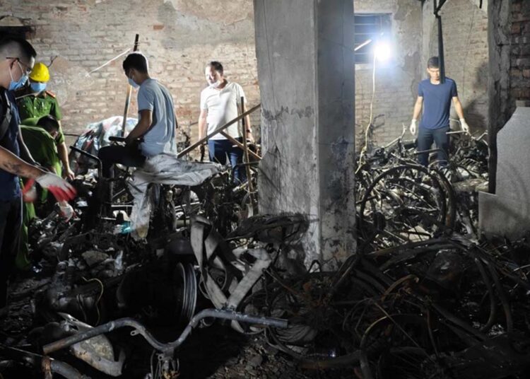 Vietnam’da yangın: En az 30 ölü