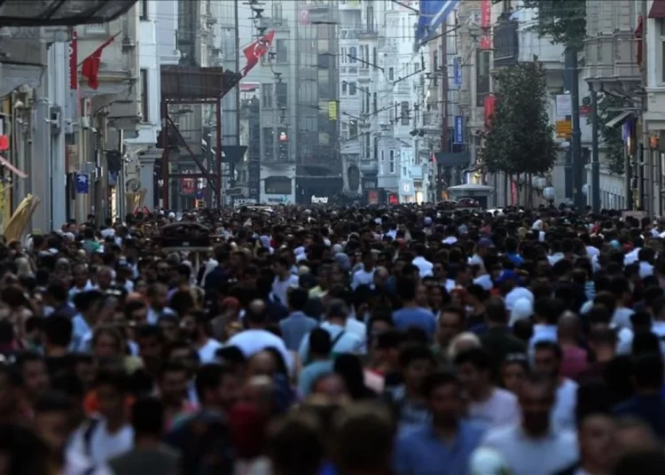 Türkiye'de yaşam süresi azaldı 1 Türkiye’de yaşam süresi azaldı