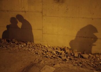 Tolga Yavaş yazdı… ‘Yine bezgin sabahlar’