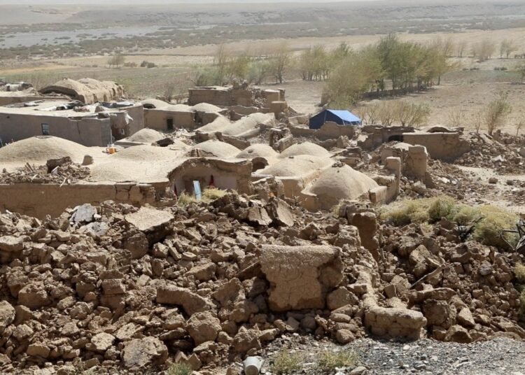 Afganistan’da meydana gelen depremde ölenlerin sayısı 2 bini geçti