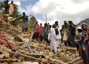 Afganistan’da deprem: Ölü ve yaralılar var