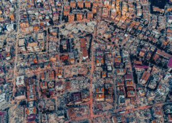 Depremzedelere hibe ve kredi desteği