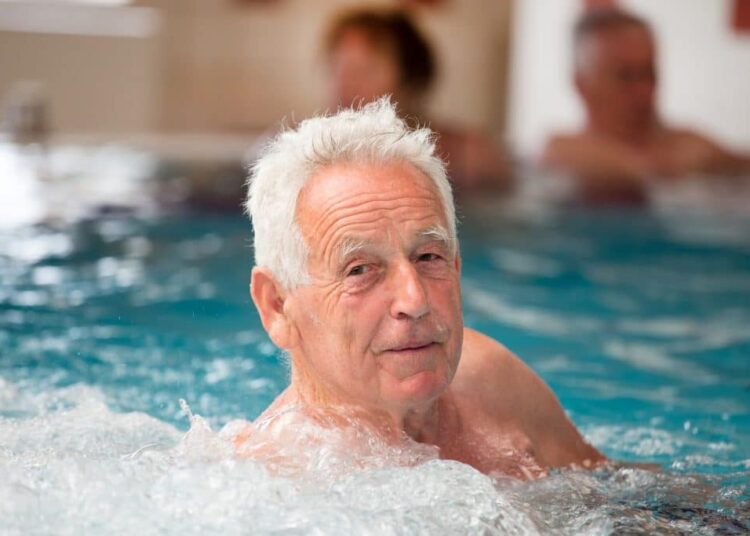 Bakanlık emeklilere müjdeyi verdi: Emeklilere artık bedava