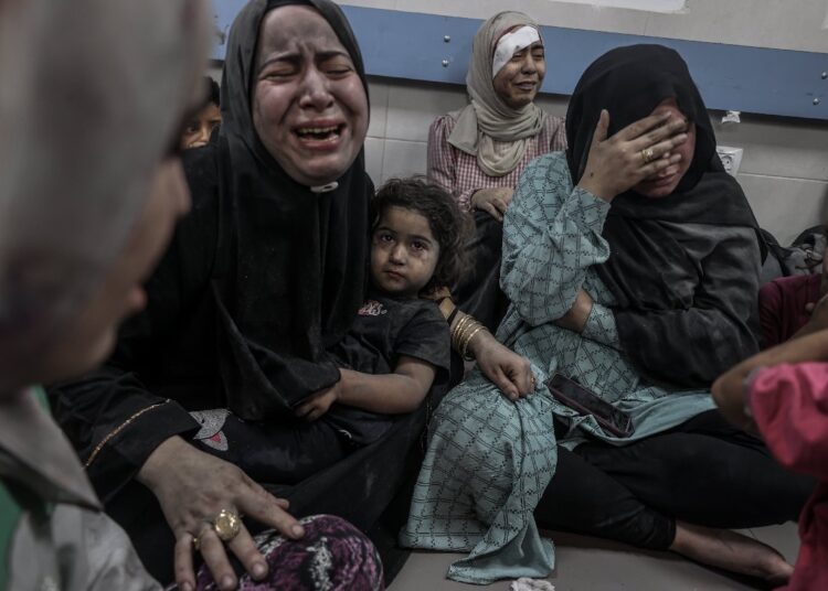 İsrail, Gazze’de hastane vurdu: En az 500 kişi öldü