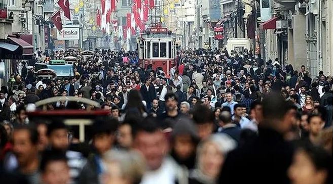 İstanbul'da yaşayan yabancı sayısı 10 kat arttı 1 İstanbul’da yaşayan yabancı sayısı 10 kat arttı