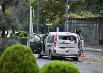 Meclis’in açılmasına saatler kala İçişleri Bakanlığı’na terör saldırısı: Canlı bomba kendini patlattı