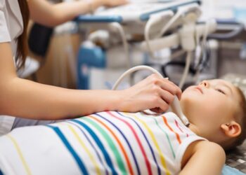 Tiroid hormonu eksikliği çocuklarda büyümeyi engelliyor