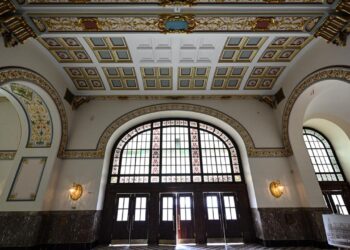 Restore edilen Haydarpaşa Garı, açılmak için gün sayıyor