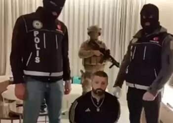 Kırmızı Bülten ile aranan uyuşturucu baronu Nenad Petrak, Üsküdar’da yakalandı
